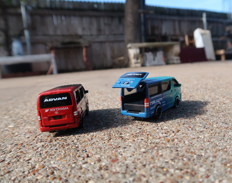 Illustration for article titled Supra Sunday...and two Vans